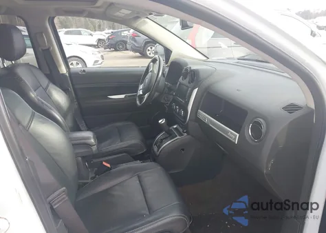 2017 Jeep Compass High Altitude 4X4 from USA, damaged, VIN 1C4NJDEB1HD192599